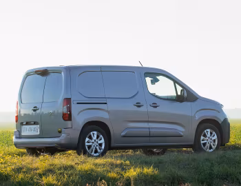 Peugeot Partner [Worldwide] '2018–24