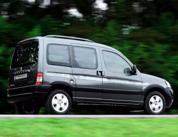 Peugeot Partner Escapade [Brazil] '2010–18