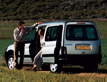 Peugeot Partner Grande Escapade [EU-spec] '2004–08
