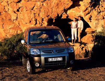 Peugeot Partner Grande Escapade [EU-spec] '2004–08