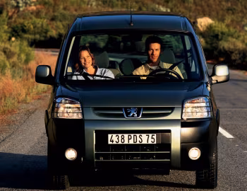 Peugeot Partner Grande Escapade [EU-spec] '2004–08