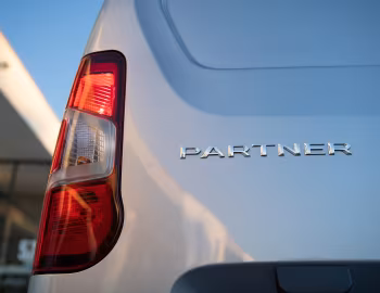 Peugeot Partner LWB [Australia] '2019–24