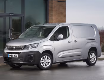 Peugeot Partner LWB [UK-spec] '2018–24