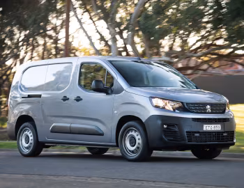Peugeot Partner LWB [Australia] '2019–24
