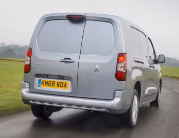 Peugeot Partner LWB [UK-spec] '2018–24