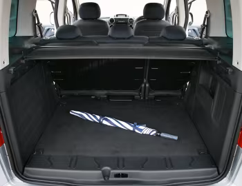 Interior Peugeot Partner Tepee [UK-spec] '2008–12