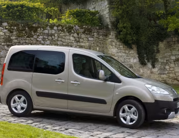 Peugeot Partner Tepee '2008–12