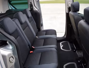 Interior Peugeot Partner Tepee [UK-spec] '2008–12