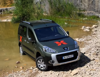 Peugeot Partner Tepee Dangel 4×4 '2008–12