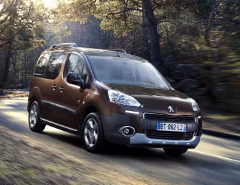 Peugeot Partner Tepee Outdoor '2012–15
