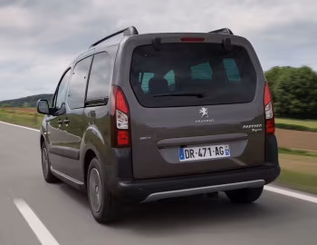 Peugeot Partner Tepee Outdoor [Worldwide] '2015–18