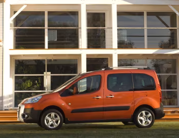 Peugeot Partner Tepee Outdoor '2008–12