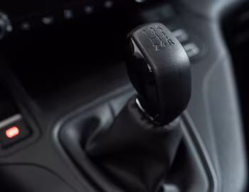 Interior Peugeot Partner Van [Argentina] '2026