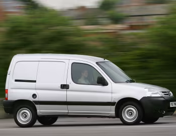 Peugeot Partner Van [UK-spec] '2002–08