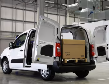 Peugeot Partner Van [UK-spec] '2008–12