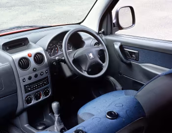 Interior Peugeot Partner Van [UK-spec] '2002–08