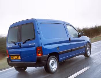 Peugeot Partner Van [UK-spec] '2002–08