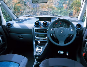 Front Panel Peugeot 1007 [Japan] '03.2006–12.2008
