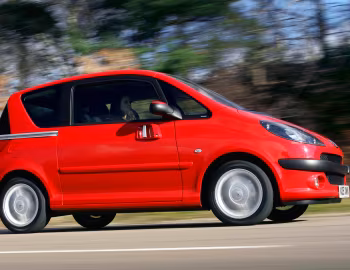 Peugeot 1007 Sport [UK-spec] '2005–08