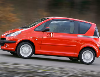Peugeot 1007 Sport [UK-spec] '2005–08
