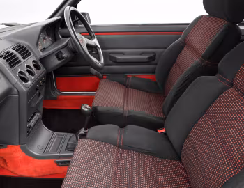Interior Peugeot 205 1.6 GTI [UK-spec] '04.1984–90