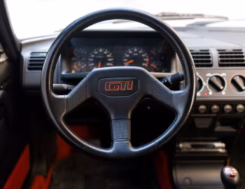 Інтер'єр Peugeot 205 1.9 GTI [Worldwide] '1990–08.1995