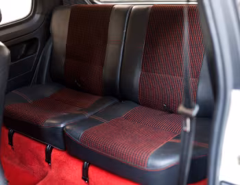 Інтер'єр Peugeot 205 1.9 GTI [Worldwide] '1990–08.1995