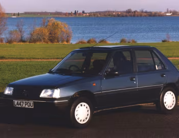 Peugeot 205 "Sceptre" 5-door [UK-spec] '09.1993–07.1994