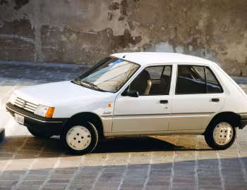Peugeot 205 "Junior" '1986