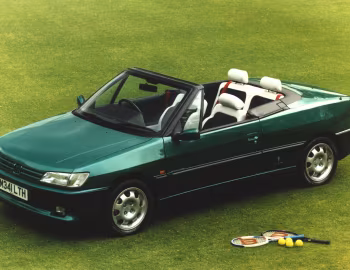 Peugeot 306 Cabriolet "Roland Garros" [UK-spec] '1995–97