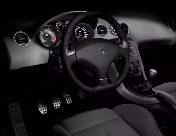 Інтер'єр Peugeot RCZ [Worldwide] '2009–12