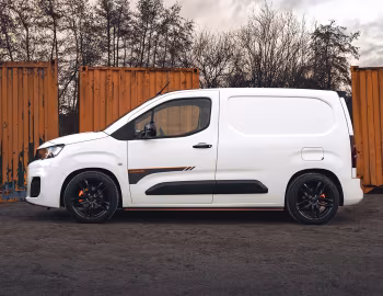 RE-VOLVE Peugeot Partner Dynamic '2023–24