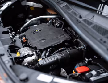 Under The Hood Peugeot Rifter [Japan] '2019–24