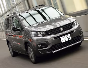 Peugeot Rifter GT Line [Japan] '2020–24
