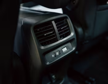 Інтер'єр Peugeot Rifter GT [Japan] '2024–н.ч.