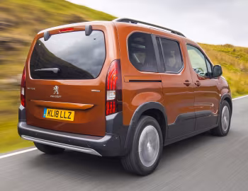 Peugeot Rifter GT Line [UK-spec] '2018–24