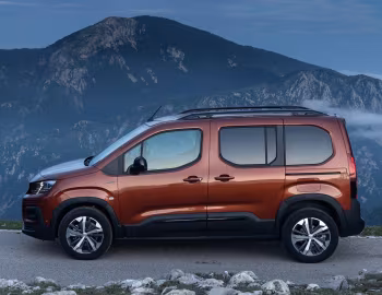 Peugeot Rifter GT Line [Worldwide] '03.2018–24