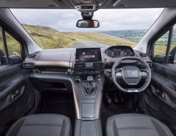 Front Panel Peugeot Rifter GT Line [UK-spec] '2018–24
