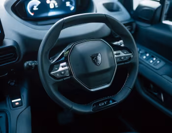 Front Panel Peugeot Rifter GT Long [Japan] '2024–pr.