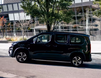 Peugeot Rifter GT Long [Japan] '2024–н.ч.