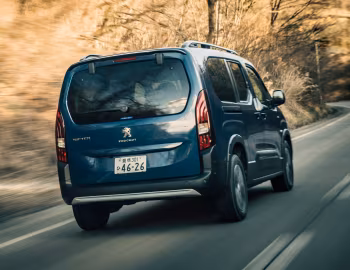 Peugeot Rifter GT Long [Japan] '2023–24