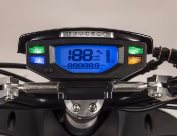 Dashboard Peugeot Streetzone 50 10" '2014–pr.