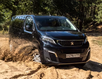 Peugeot Traveller 4×4 [CIS] '2019–22