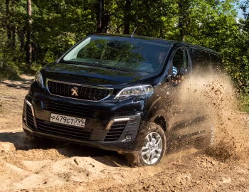 Peugeot Traveller 4×4 [CIS] '2019–22