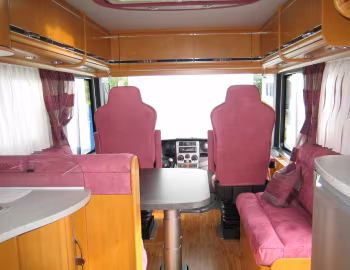 Interior PhoeniX MaXi-Liner '2011–pr.