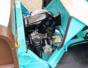 Bajo el capó 1964 Piaggio Ape 175 Calessino