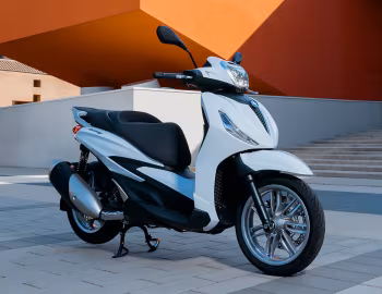 Piaggio Beverly 300 hpe '2021–25