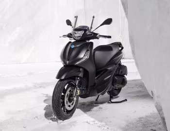 Piaggio Beverly 400 hpe Deep Black '2023–н.ч.