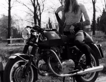 Laverda 750S, Veruschka