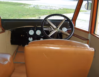 Front panel Pierce-Arrow Intercity Coach '1919–????